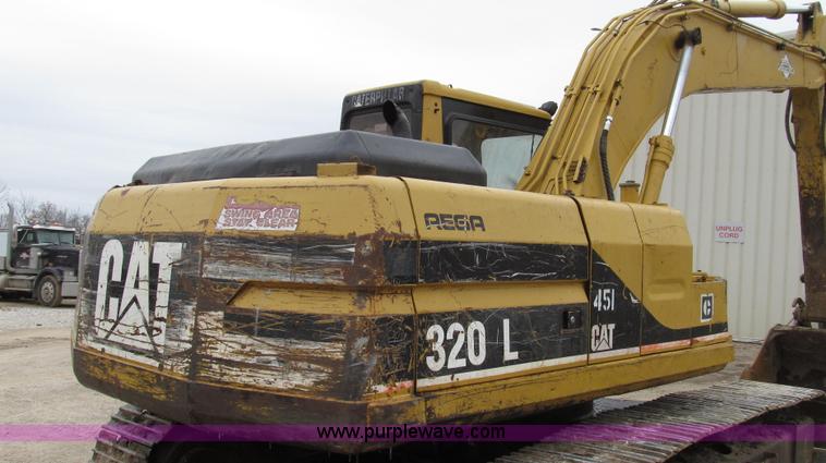 image for item G2193 1993 Caterpillar 320L excavator