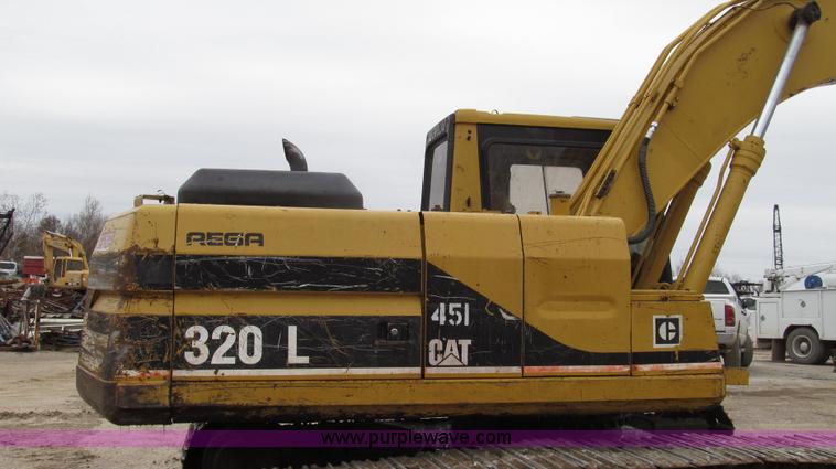 image for item G2193 1993 Caterpillar 320L excavator