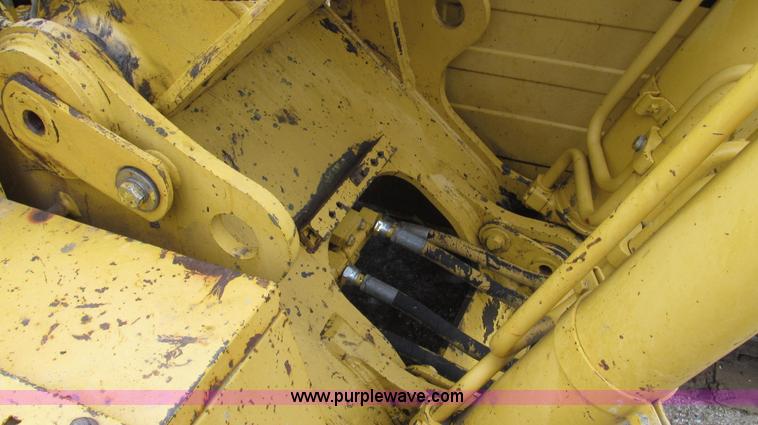 image for item G2193 1993 Caterpillar 320L excavator