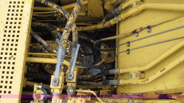 image for item G2193 1993 Caterpillar 320L excavator