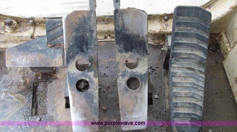 image for item G2193 1993 Caterpillar 320L excavator