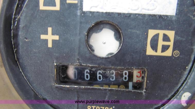 image for item G2193 1993 Caterpillar 320L excavator