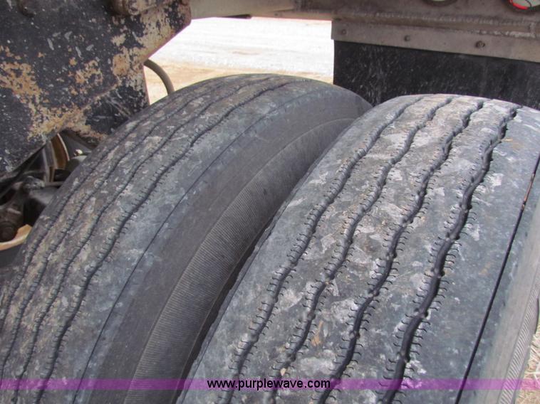 image for item G4376 1980 shop built 28' aluminum barrel end dump trailer