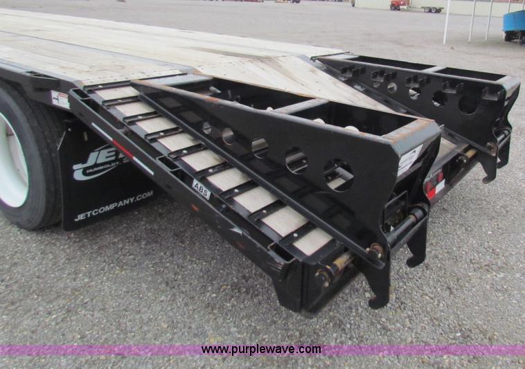 image for item G4377 2012 Jetco 531 step deck trailer