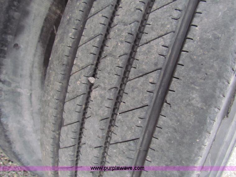 image for item G4377 2012 Jetco 531 step deck trailer