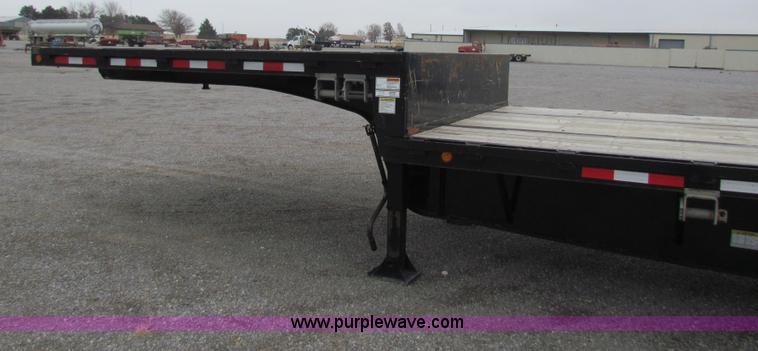 image for item G4377 2012 Jetco 531 step deck trailer
