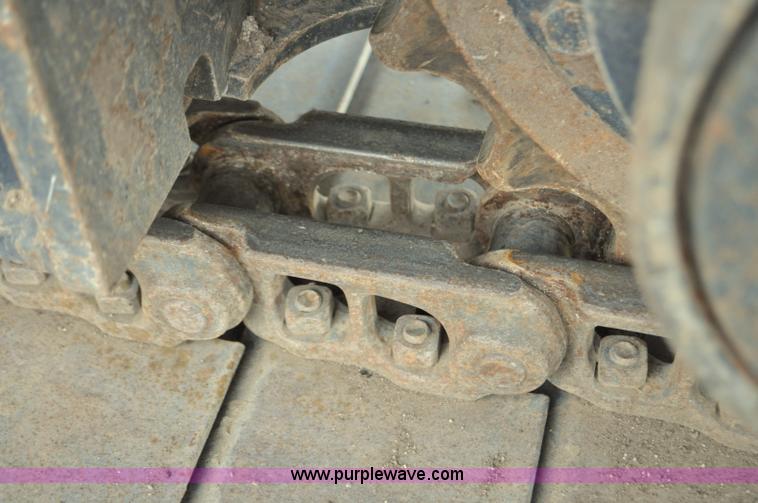 image for item G6204 2004 John Deere 80C excavator