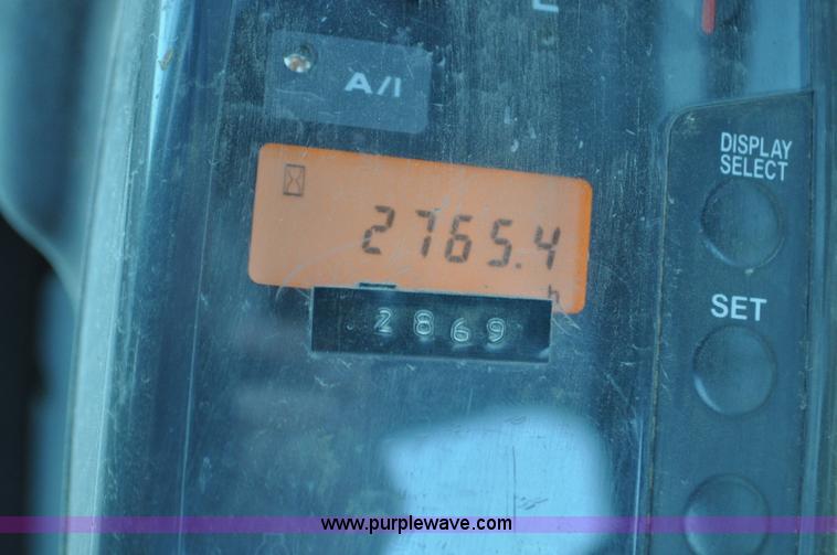 image for item G6204 2004 John Deere 80C excavator