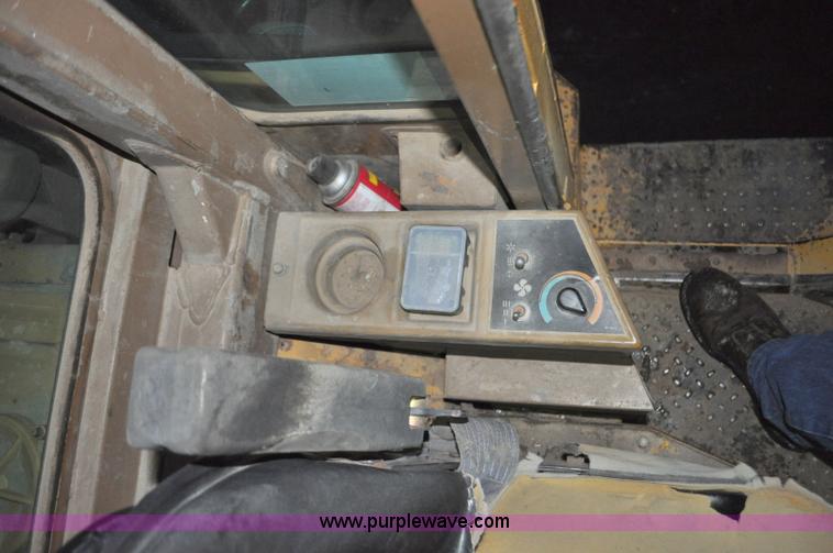 image for item G6209 1987 Caterpillar 926 wheel loader