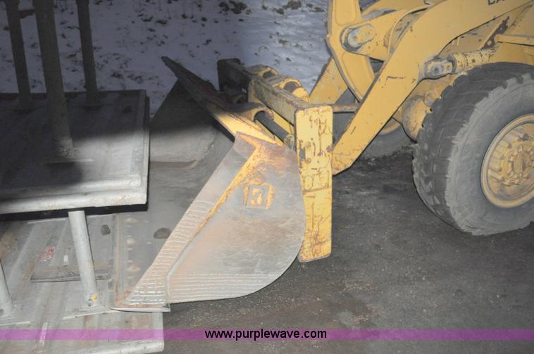 image for item G6209 1987 Caterpillar 926 wheel loader