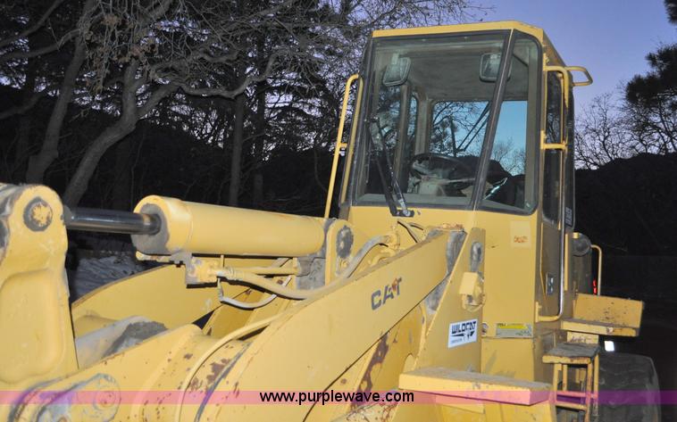 image for item G6209 1987 Caterpillar 926 wheel loader