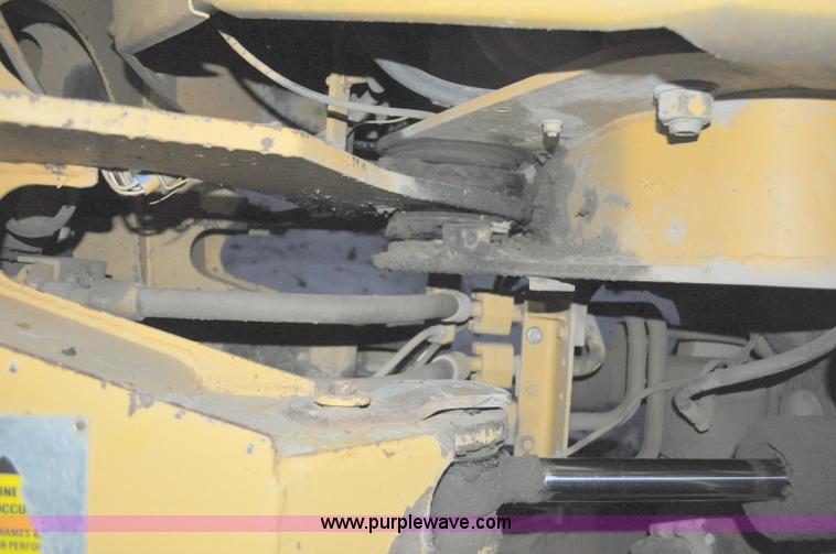 image for item G6209 1987 Caterpillar 926 wheel loader