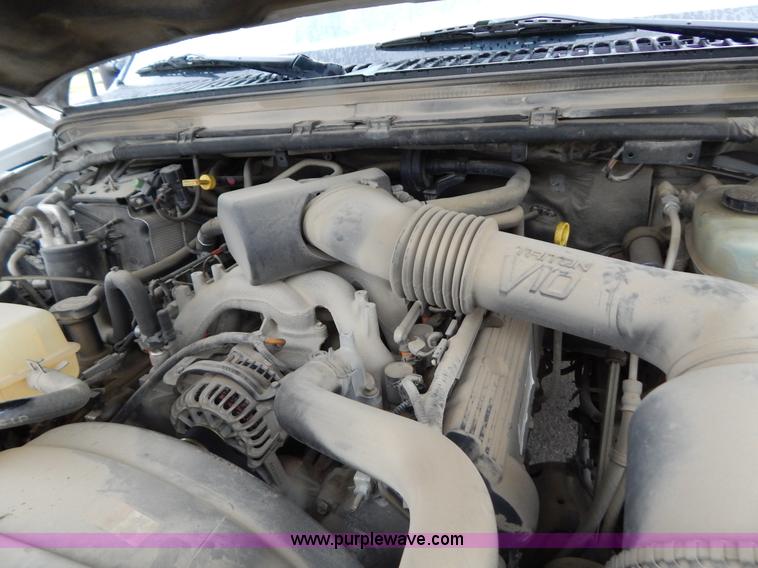 image for item H3945 2003 Ford F450 dump bed truck