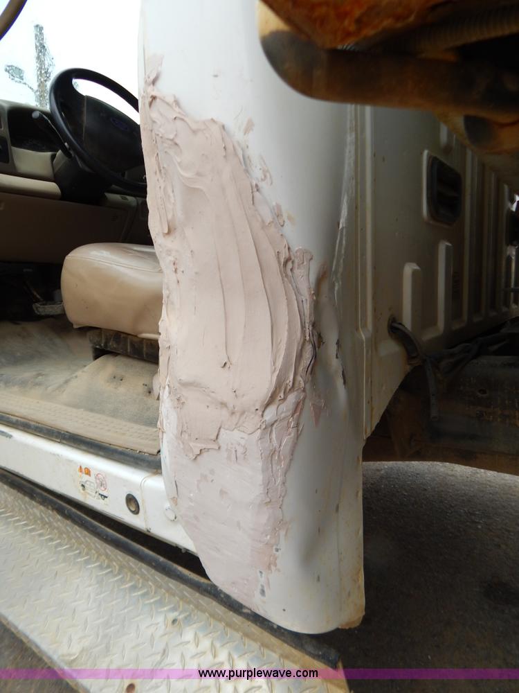 image for item H3945 2003 Ford F450 dump bed truck