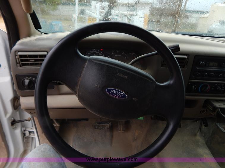 image for item H3945 2003 Ford F450 dump bed truck