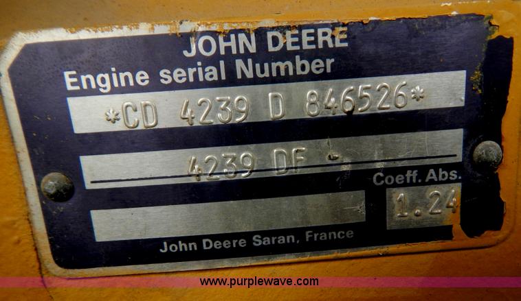 image for item H3953 1990 Leroi Dresser 185 air compressor