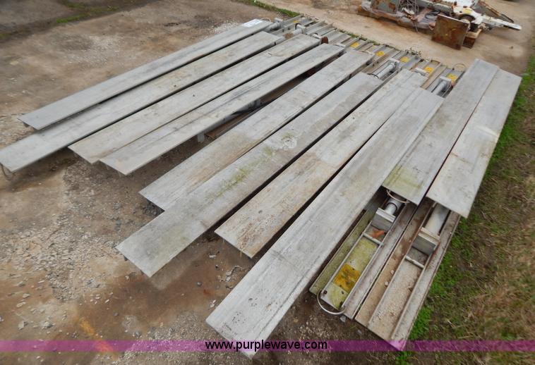 image for item H3957 Allied Tren-shore 2236 trench shield box