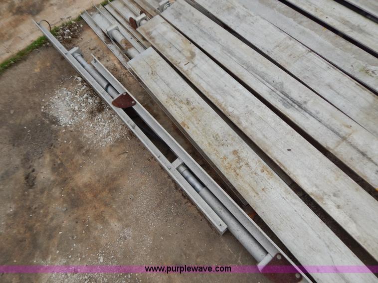 image for item H3957 Allied Tren-shore 2236 trench shield box