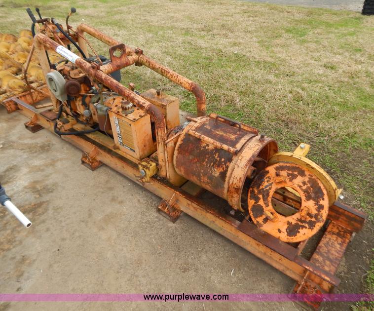 image for item H3963 McLaughlin Mcl-16 boring machine