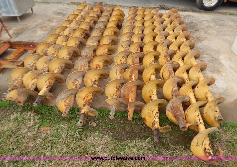 image for item H3963 McLaughlin Mcl-16 boring machine