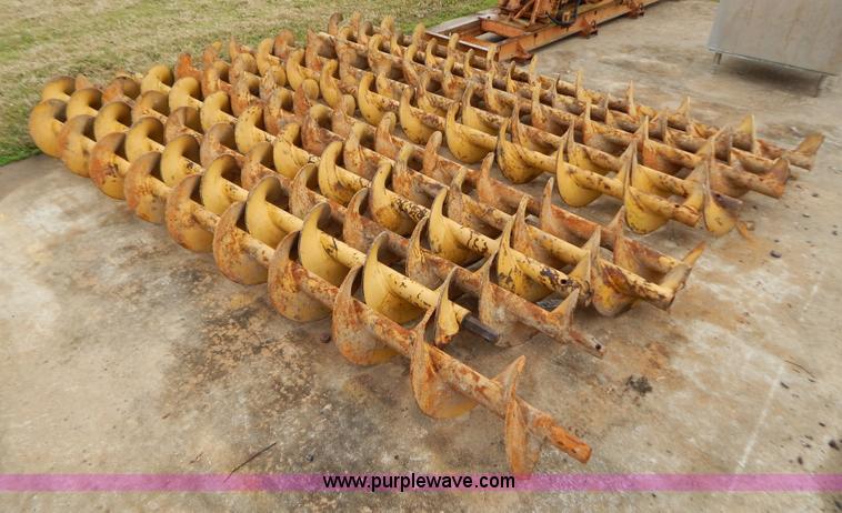 image for item H3963 McLaughlin Mcl-16 boring machine