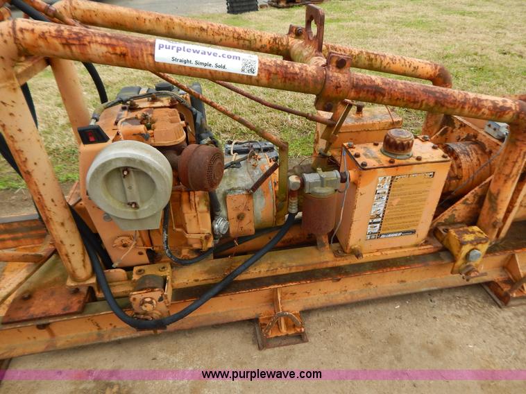 image for item H3963 McLaughlin Mcl-16 boring machine