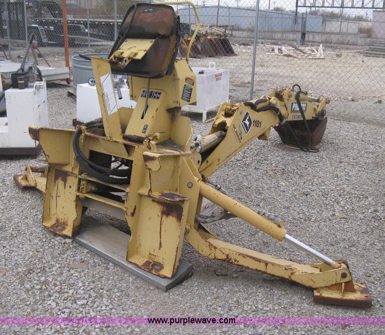 image for item H4343 John Deere Pro 911 Extender skid steer backhoe attachment