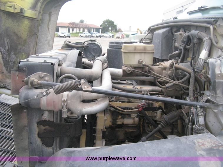 image for item H4402 1994 GMC TopKick Lo Pro flatbed truck