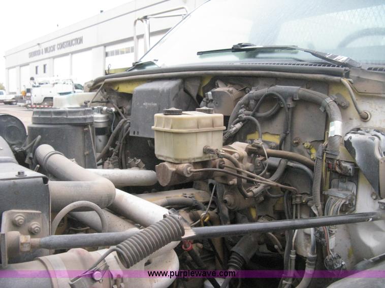 image for item H4402 1994 GMC TopKick Lo Pro flatbed truck