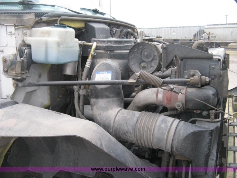 image for item H4402 1994 GMC TopKick Lo Pro flatbed truck