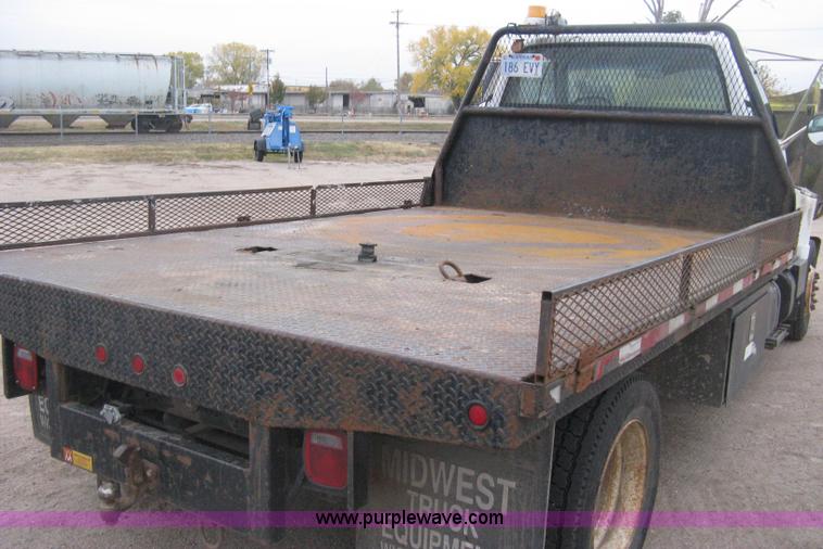 image for item H4402 1994 GMC TopKick Lo Pro flatbed truck