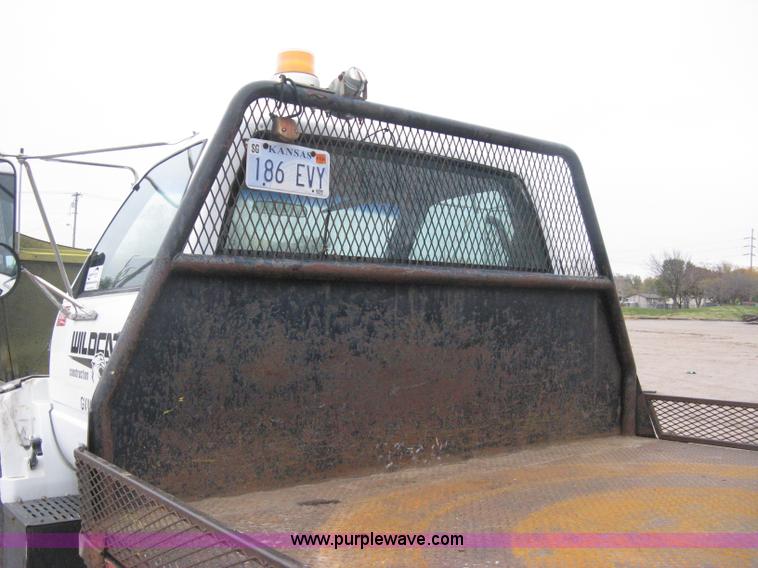 image for item H4402 1994 GMC TopKick Lo Pro flatbed truck