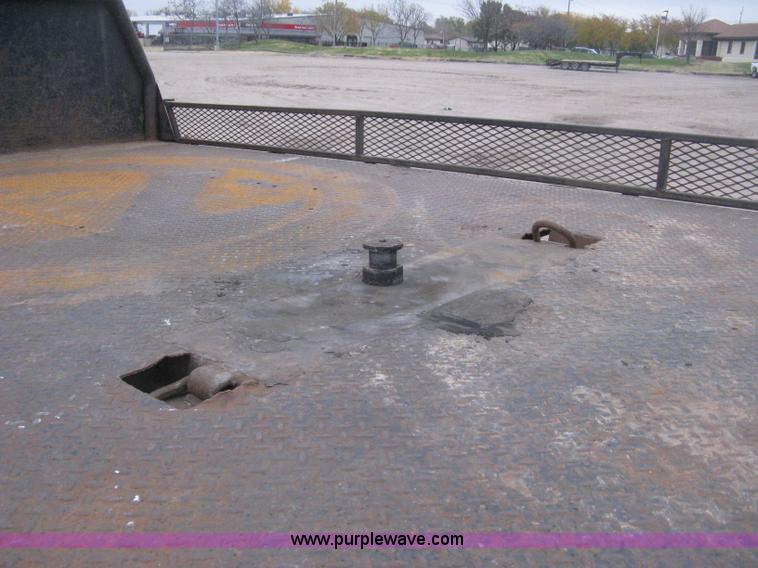 image for item H4402 1994 GMC TopKick Lo Pro flatbed truck