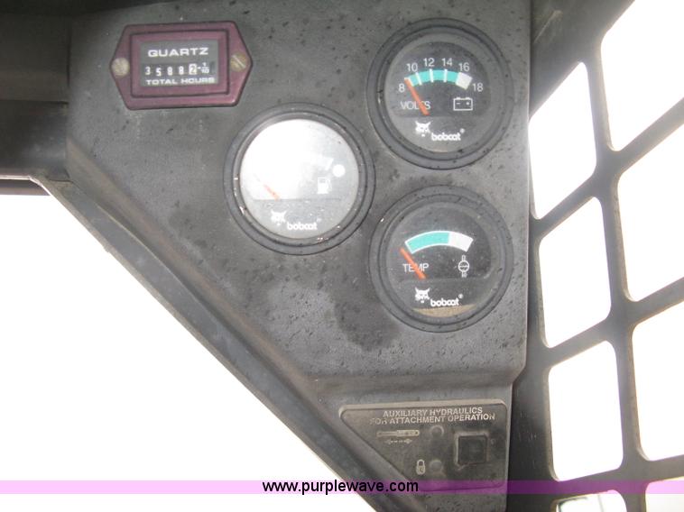 image for item H4408 1997 Bobcat 753 skid steer