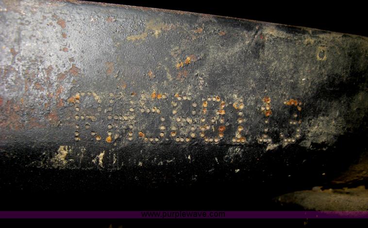 image for item H4409 1994 International 4700 utility truck