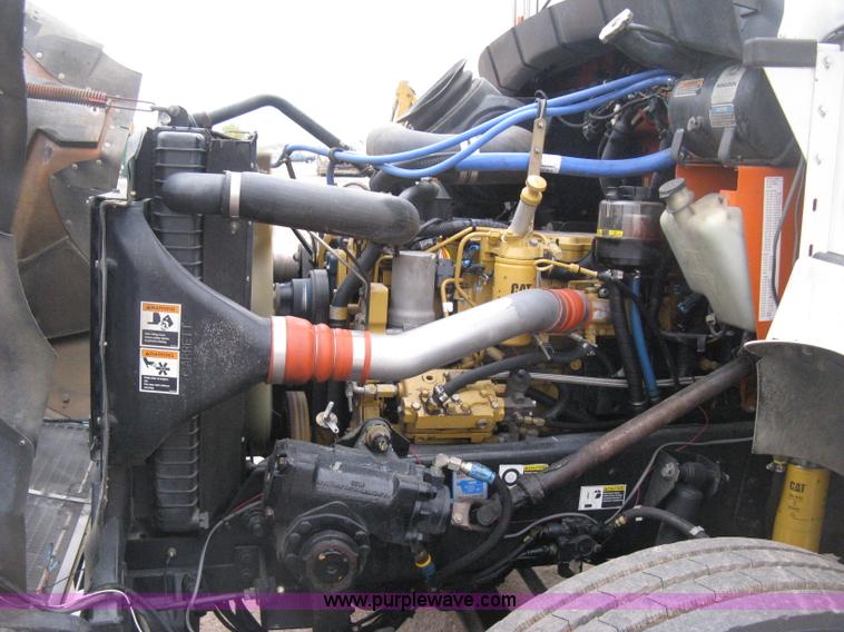 image for item H4410 2002 Kenworth T300 mechanic truck