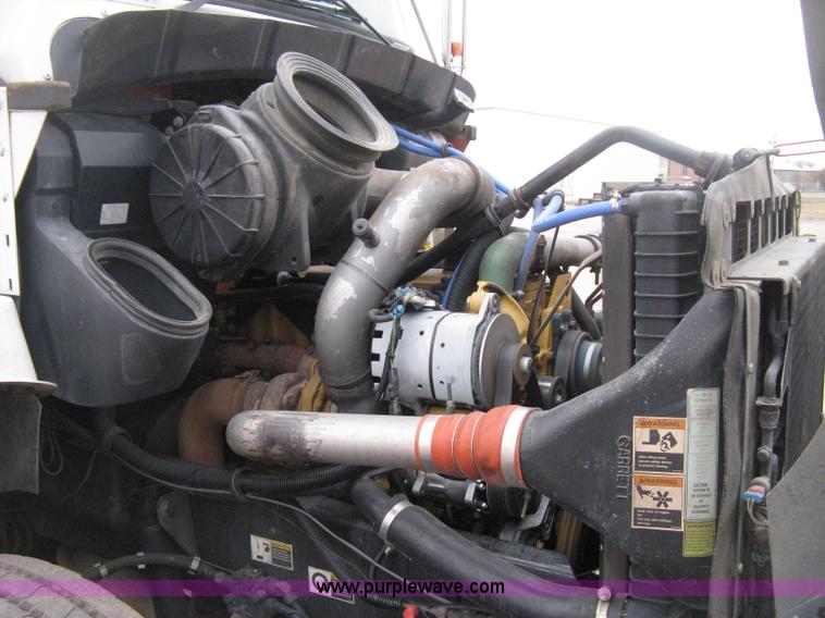 image for item H4410 2002 Kenworth T300 mechanic truck