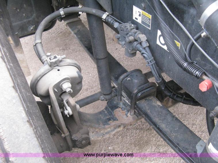 image for item H4410 2002 Kenworth T300 mechanic truck