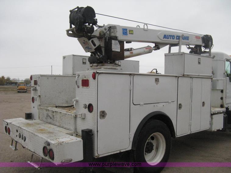 image for item H4410 2002 Kenworth T300 mechanic truck