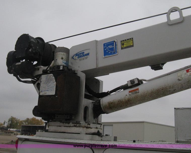 image for item H4410 2002 Kenworth T300 mechanic truck