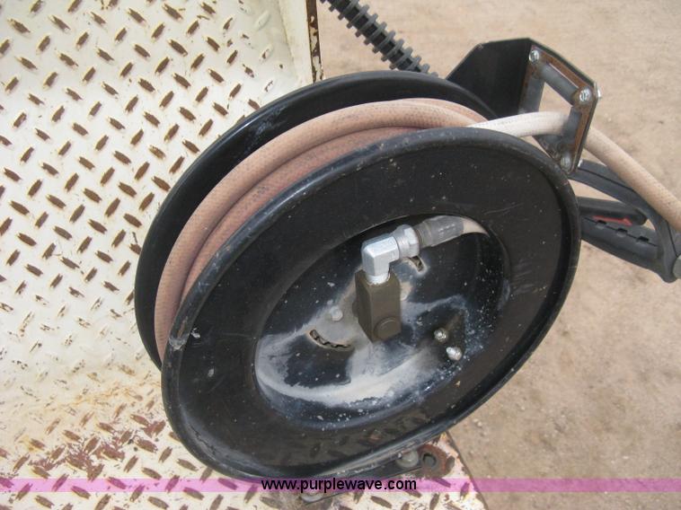 image for item H4411 2002 Cedarapids CR461R asphalt paving machine