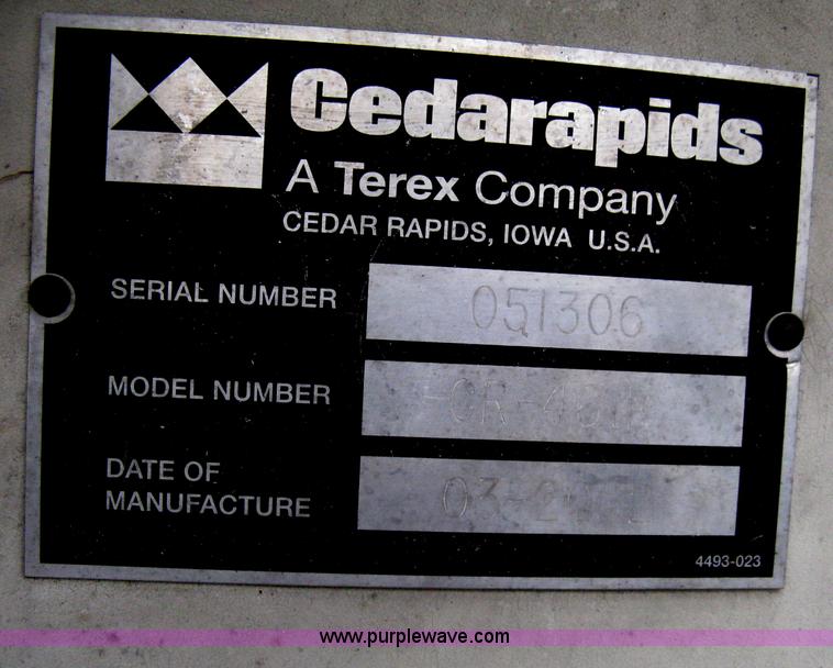 image for item H4411 2002 Cedarapids CR461R asphalt paving machine