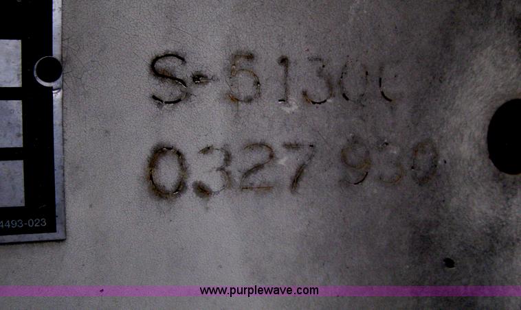 image for item H4411 2002 Cedarapids CR461R asphalt paving machine