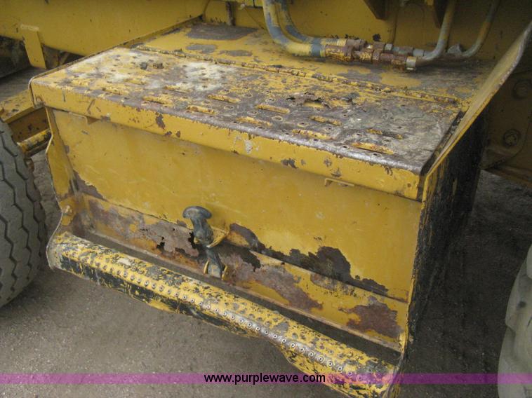 image for item H4412 1994 Caterpillar 416B backhoe