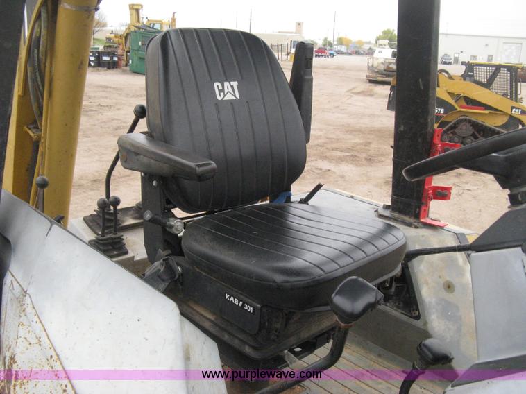 image for item H4412 1994 Caterpillar 416B backhoe