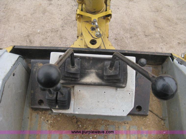 image for item H4412 1994 Caterpillar 416B backhoe
