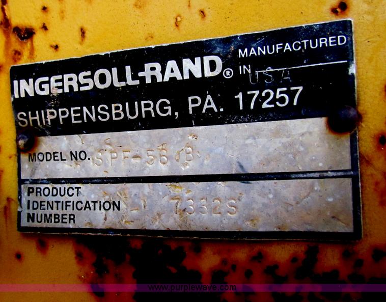image for item H7267 Ingersoll Rand SPF-56B padfoot vibratory roller