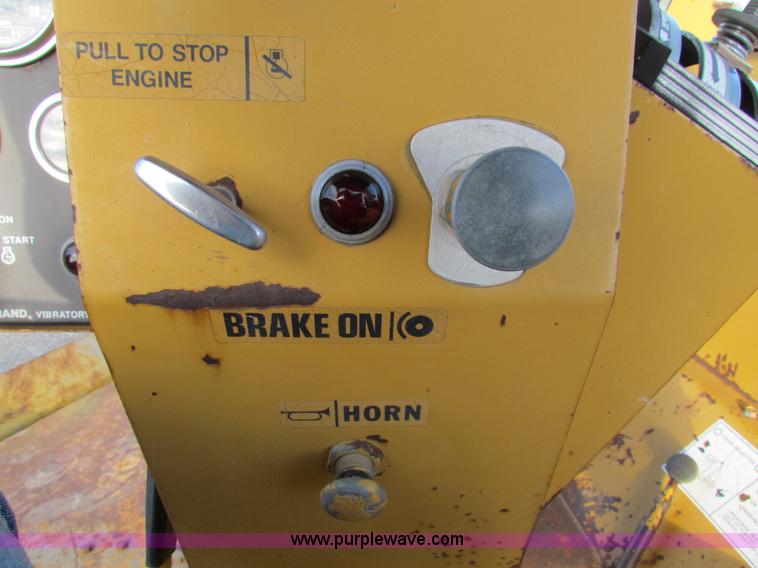 image for item H7267 Ingersoll Rand SPF-56B padfoot vibratory roller