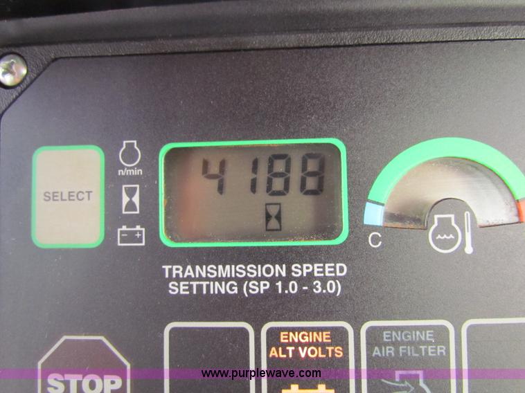 image for item H7271 1999 John Deere 850C dozer