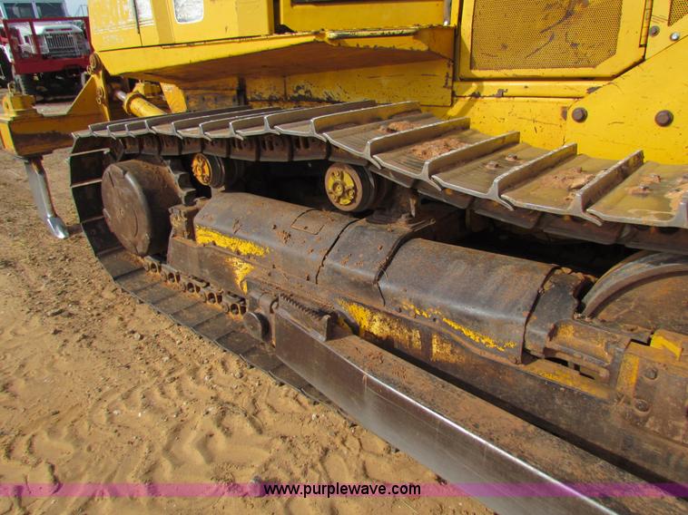 image for item H7271 1999 John Deere 850C dozer